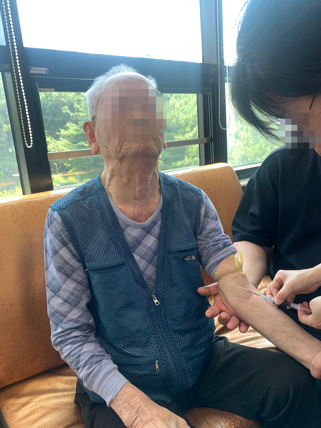 3695294320_ONgrxPGM_c5864b6f9b5a748ae7c34c8177852c3e5886fa9d.jpg 이미지크게보기