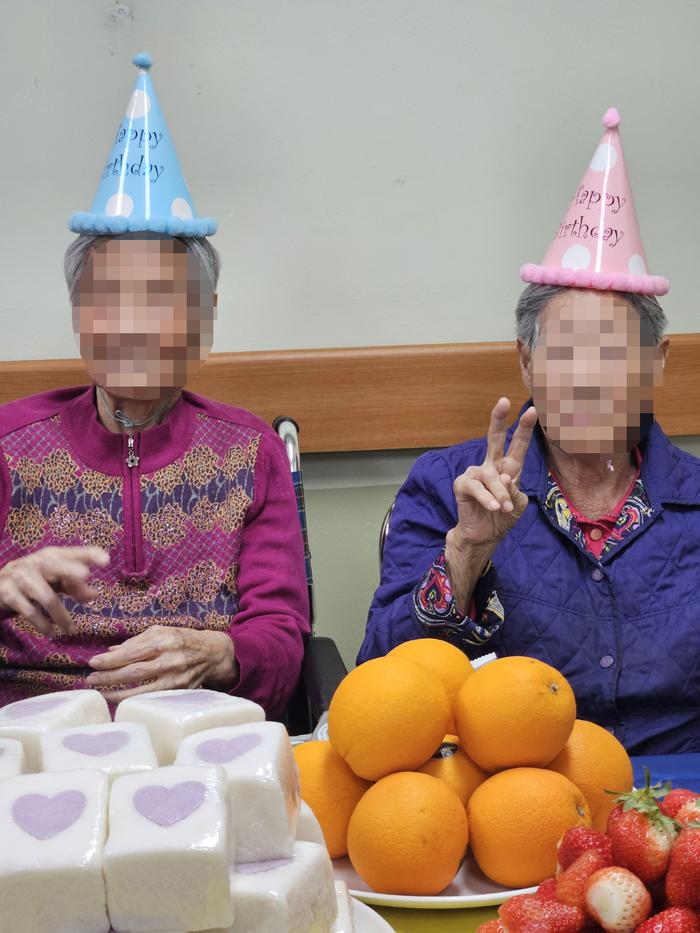 3695294320_zJHF7j1u_ece9f2ba296481f42e8e1ef68fa9ae425e46ff98.jpg 이미지크게보기