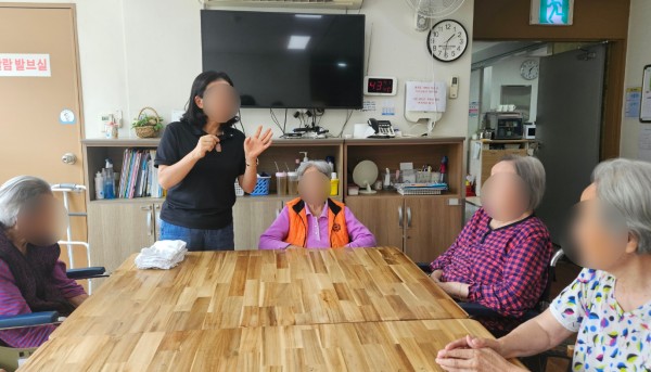 thumb04237afa27df5ebaf1b0bd85ceae18d5_1723537646_2594.jpg